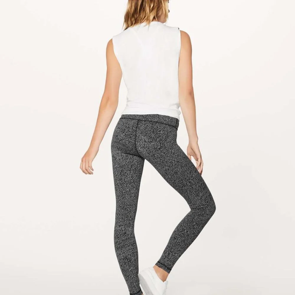 Lululemon Wunder Under Tight 28” High Rise In Luon Crackle Jaquard Black - Picture 2 of 6